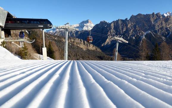 Preparazione delle piste Cortina d’Ampezzo – Preparazione delle piste Cortina d'Ampezzo