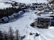 Skilift per prinicipianti Cristins presso la stazione a valle del Corvatsch, a   Surlej