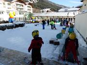 Suggerimento per i più piccoli  - Scuola di sci per piccolissimi (2,5-3,9 anni) nell'Hotel Alpenrose