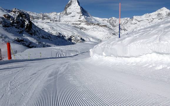 Preparazione delle piste Zermatt-Matterhorn – Preparazione delle piste Breuil-Cervinia/Valtournenche/Zermatt - Cervino