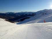 Preparazione delle piste di prima classe nell’area sciistica Peyragudes