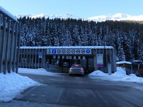 Gruppo Sobretta-Gavia: Accesso nei comprensori sciistici e parcheggio – Accesso, parcheggi Santa Caterina Valfurva