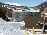 Hotel Cube alla stazione a valle