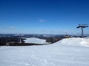 Facile discesa nord nel comprensorio sciistico Pyhä