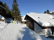 Case di montagna presso la stazione a monte della cabinovia