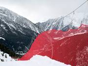 I punti pericolosi vengono messi in sicurezza con grande impegno.