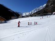 Corso di sci sul prato da sci Innerpflersch