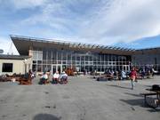 Terrazza soleggiata presso il ristorante Coronet Peak
