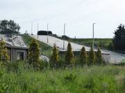 Tra le colline verdi si trova l’area sciistica secca
