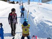 Alla sciovia a piattello si presta particolare attenzione ai bambini.