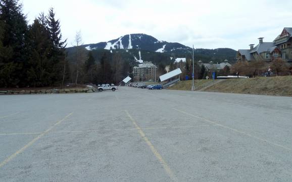 Squamish-Lillooet: Accesso nei comprensori sciistici e parcheggio – Accesso, parcheggi Whistler Blackcomb