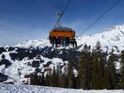 Bürglalmbahn - 6pers.| Seggiovia ad alta velocità (ad agganciamento automatico) con cupole di protezione