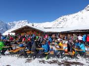 Suggerimento su Rifugi Rifugio Madriccio/Madritschhütte