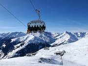 Wanglspitz - 6pers.| Seggiovia ad alta velocità (ad agganciamento automatico) con cupole di protezione