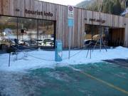 Stazione di ricarica presso la stazione a valle