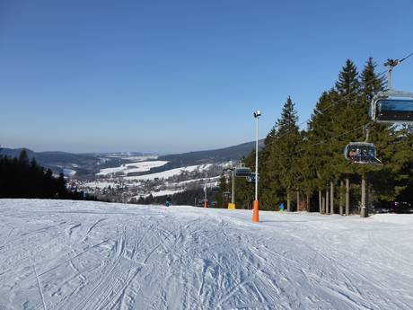 Regione di Hradec Králové: Recensioni dei comprensori sciistici – Recensione Deštné