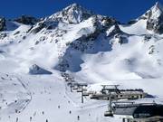 Rotadlbahn - 8pers.| Seggiovia ad alta velocità (ad agganc. autom.) con cupola di prot. e riscald. sedile