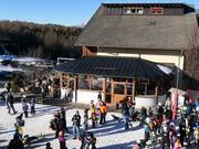 Sosta ai box presso la stazione a valle Falzeben
