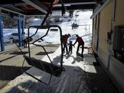 Si presta particolare attenzione ai bambini piccoli e si offre assistenza durante la salita.