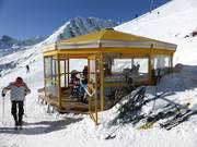 Schirmbar Dampfkess'l presso il ristorante Almstüberl