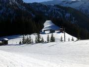 Vista dalla seggiovia Jochlift verso la seggiovia Gratlift