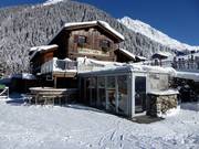Après-ski bar S'Näscht presso la discesa a valle