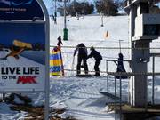 Alla sciovia viene passato l'archetto