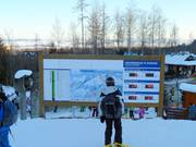 Tabellone informativo alla stazione a valle