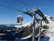 HoheMutBahn - 4pers.| Seggiovia ad alta velocità (ad agganciamento automatico) con cupole di protezione