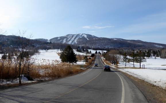 Estrie (regione): Accesso nei comprensori sciistici e parcheggio – Accesso, parcheggi Bromont