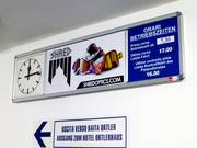 Segnaletica nella stazione Trincerone