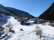 Direttamente sulla pista di rientro a valle si trovano alloggi