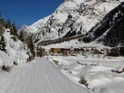 Sentiero invernale dalla stazione a valle della Pitztaler Gletscherbahn verso Mandarfen 