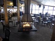 Il bar Le Quatre-Foyers nella Main Lodge