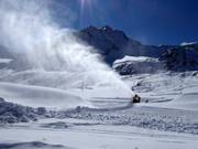 Cannone da neve sul Ghiacciaio del Pitztal
