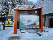 Mappa delle piste con informazioni aggiornate presso la stazione a valle