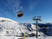 St. Oswald - 4pers.| Seggiovia ad alta velocità (ad agganciamento automatico) con cupole di protezione