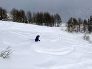 Numerose discese in neve fresca