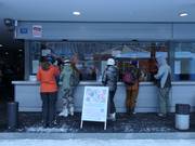 Personale di cassa cordiale