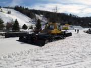 Gatto delle nevi al lavoro