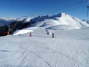 Bambini nella seggiovia panoramica