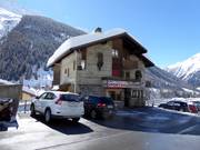 Hotel Sporting alla stazione a valle