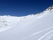 Area sciistica libera e itinerario sciistico Chüecalanda