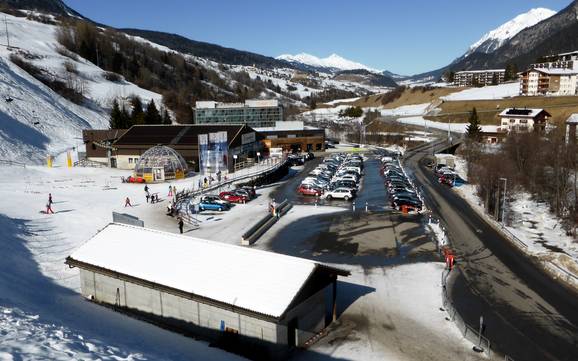 Alpi del Platta: Accesso nei comprensori sciistici e parcheggio – Accesso, parcheggi Savognin