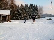 L’uscita della seggiovia viene preparata manualmente.