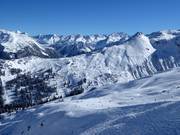 Vista sul castello e Versettla