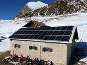 Impianto fotovoltaico di un rifugio alpino
