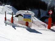 Segnaletica alla stazione intermedia Rossbach