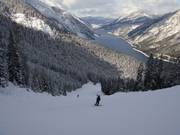 Discesa Hubertus con vista sul lago Achensee