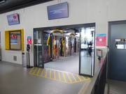 Zona d’ingresso molto curata presso la Stoosbahn